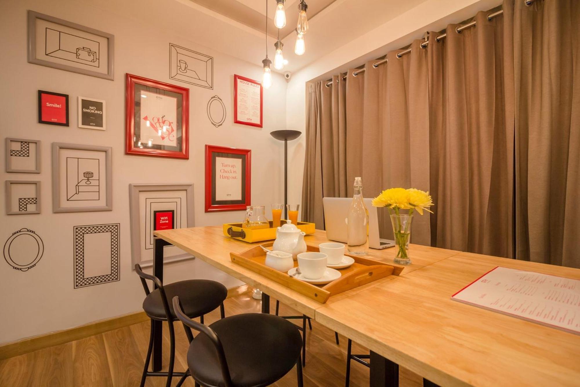 Townhouse Relax Inn Chinhat Bagian luar foto